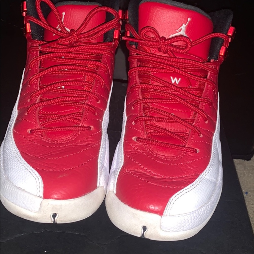 Retro Jordan Gym Reds